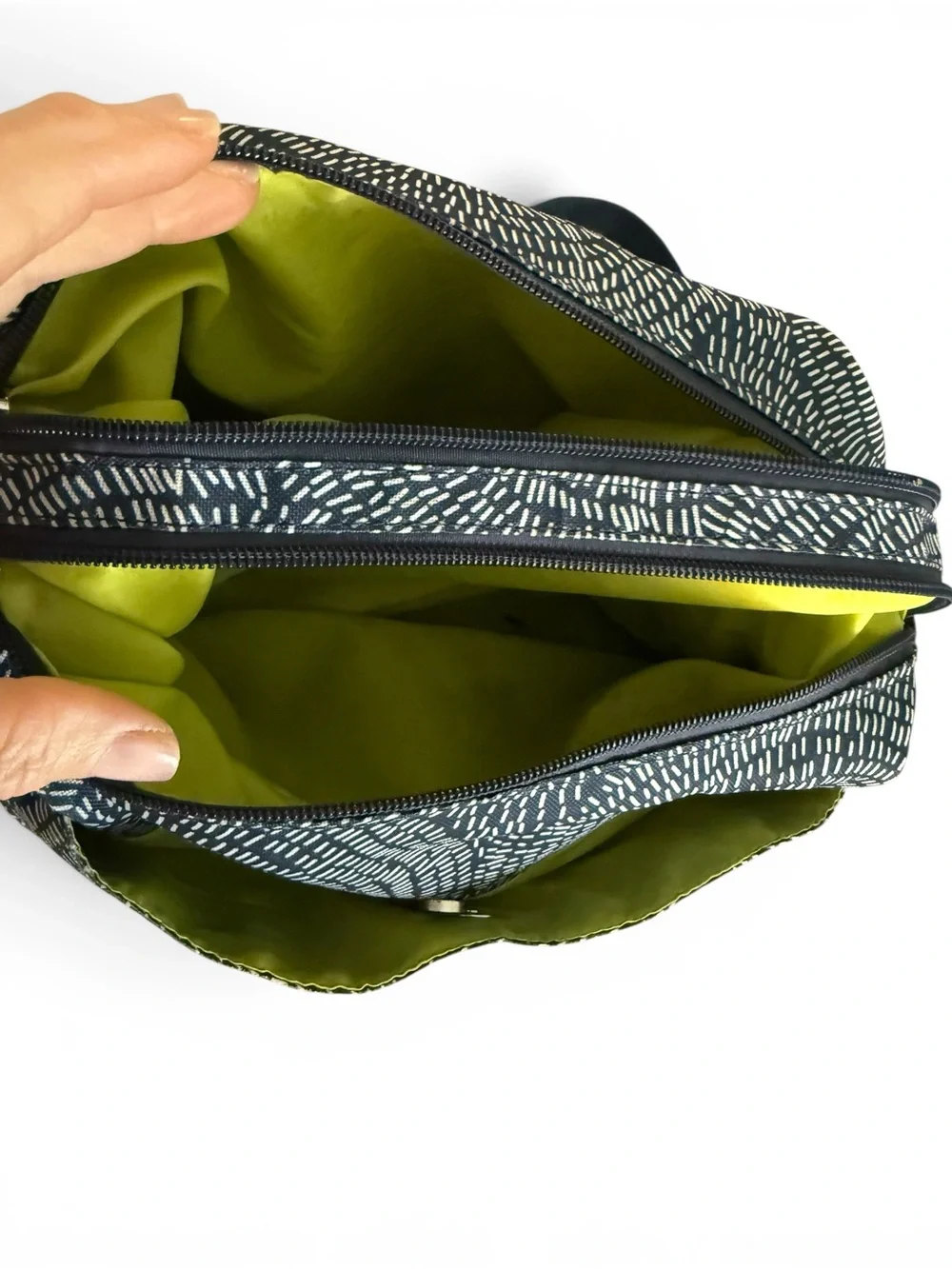 Lily Bloom White/Navy Geometric Print Everyday Crossbody Bag